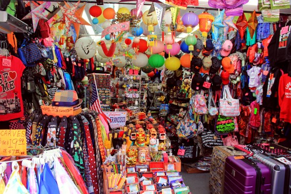 Chinatown souvenir shop